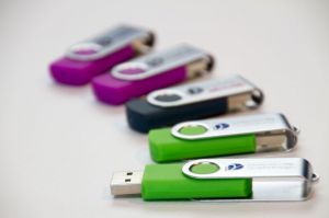 cles usb et objets publicitaires personnalisés aubagne Clés USB publicitaire aubagne et marseille